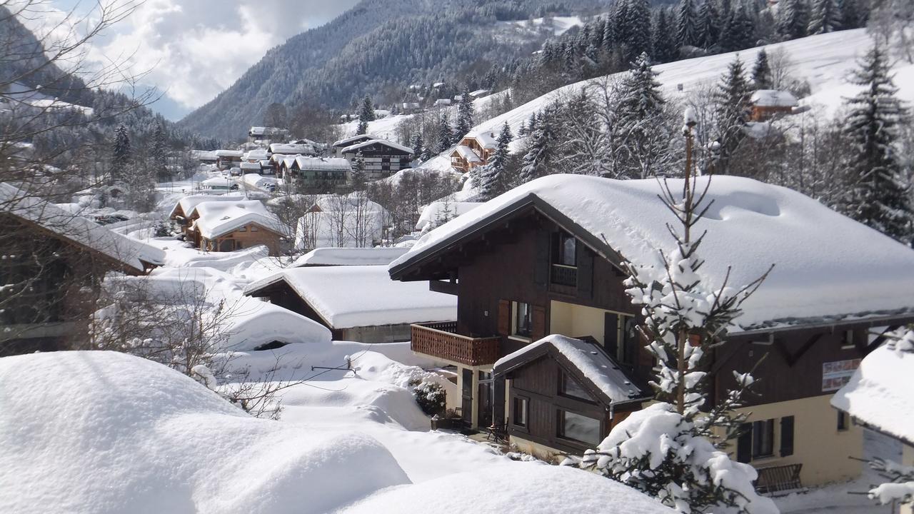 Chalet Aventure B&B Les Gets Exteriör bild
